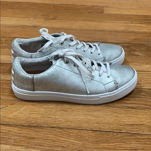Toms Sneakers